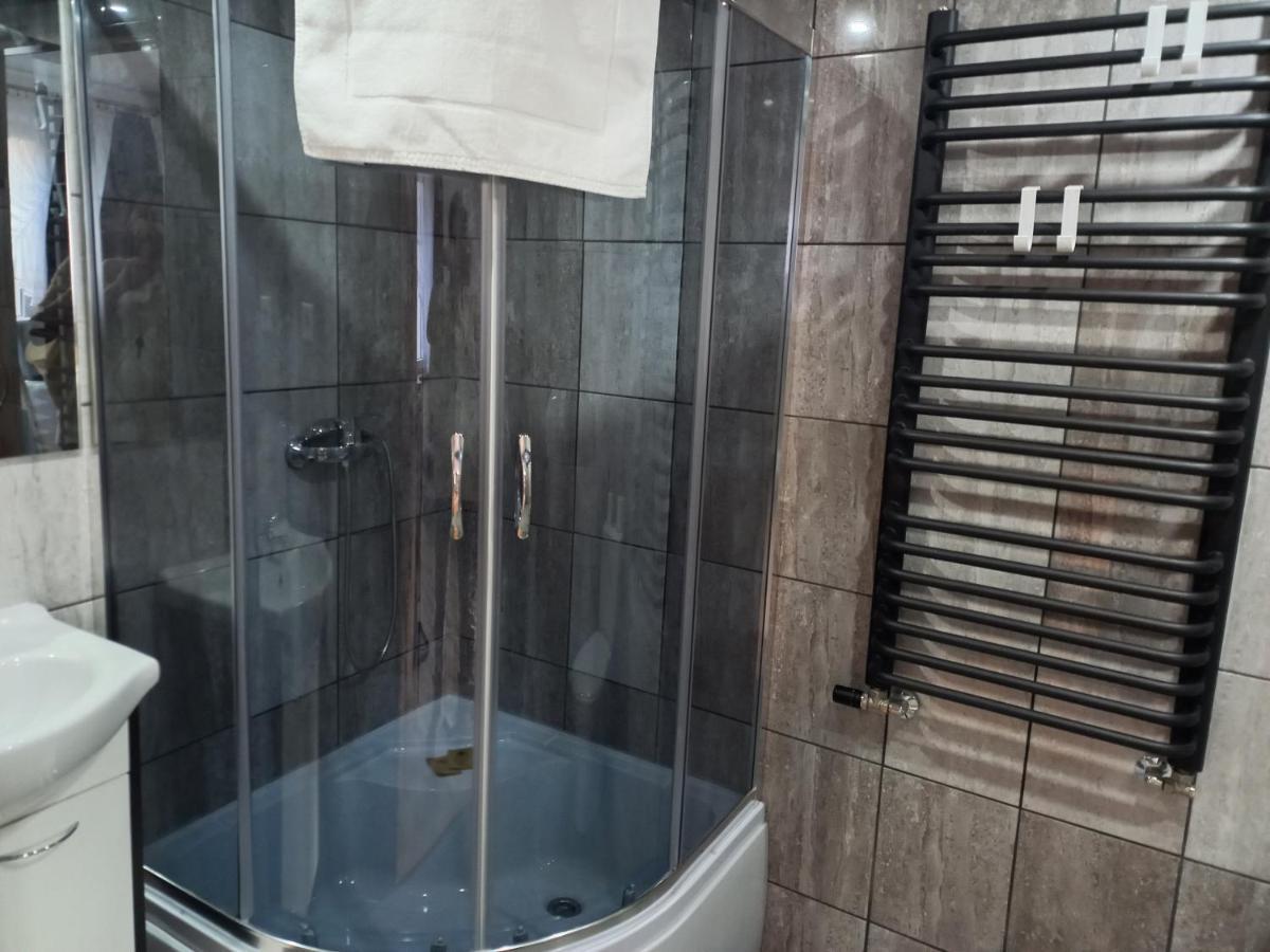 Aparthotel Korona Przy Termach Cieplickich 10Proc Rabatu Do Term Jelenia Góra Eksteriør billede